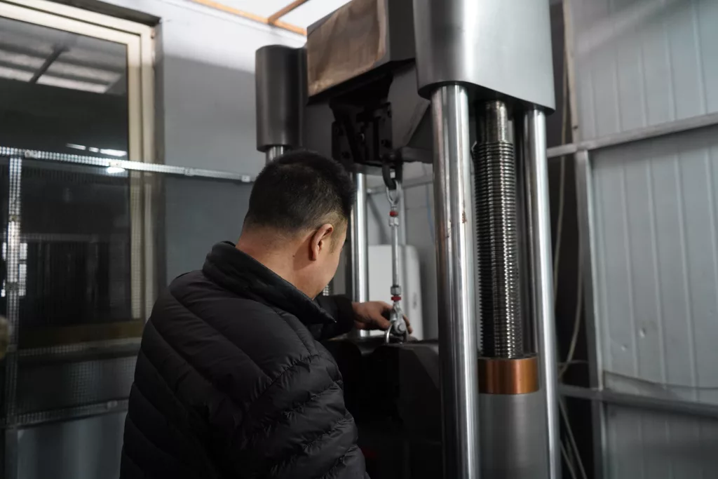 Tensile Test Of Turnbuckle.